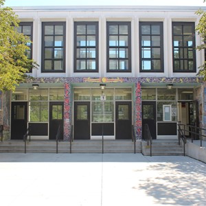 Kenwood Academy
